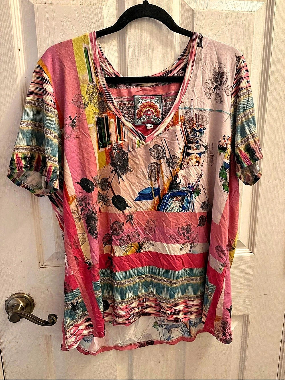 JOHNNY WAS Panya Favorite V-Neck Tee Abstract Print Pink XXL